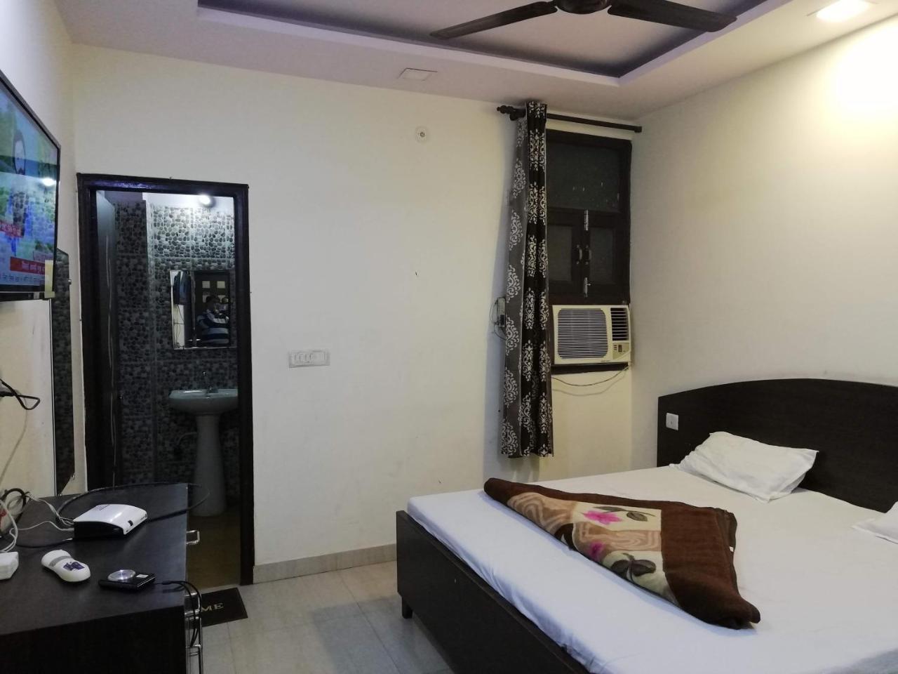 Silver Residency Hotel New Delhi Luaran gambar