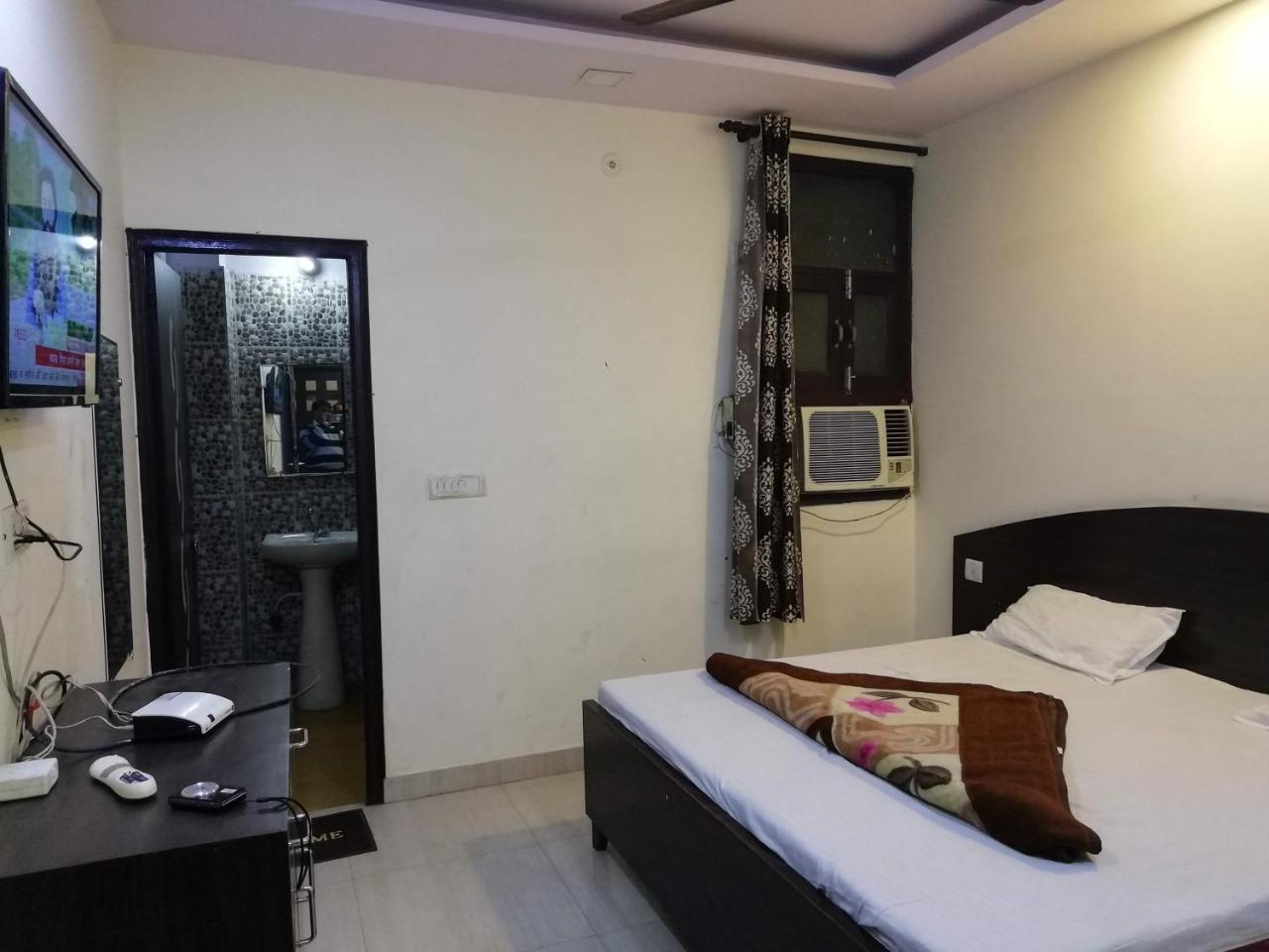 Silver Residency Hotel New Delhi Luaran gambar